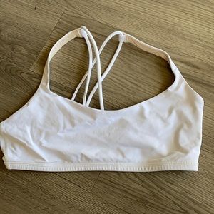 lululemon Free to Be bra Light Support A/B cup